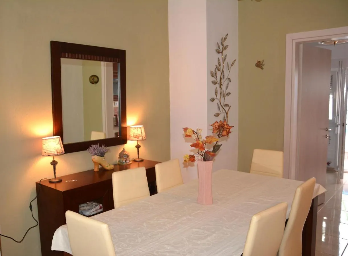 Moudania'S Cozy Apartment Nea Moudania